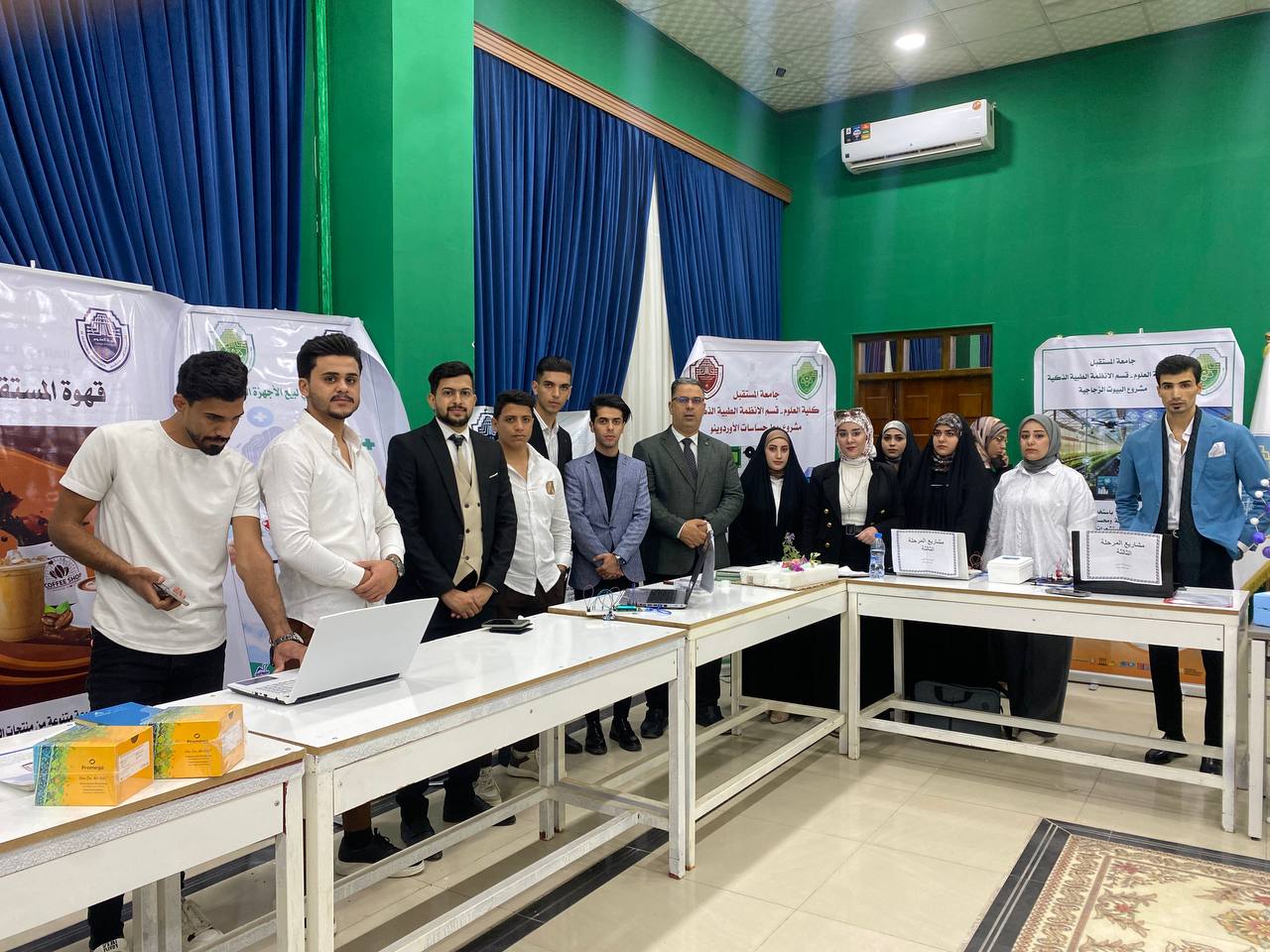 طلبة قسم الأنظمة الطبية الذكية يشاركون في اليوم العالمي للعلوم من أجل التنمية والسلام بمشروع بعنوان "حساس الحركة وحساس الحرارة " 