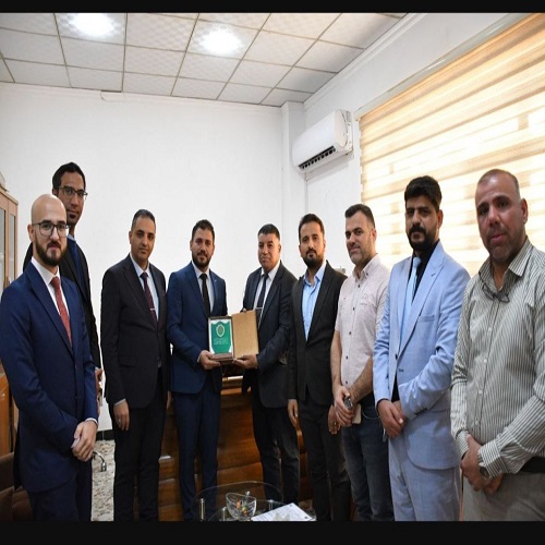 A delegation from the University of the Future visits the Middle Euphrates Technical University, congratulating the heads of departments