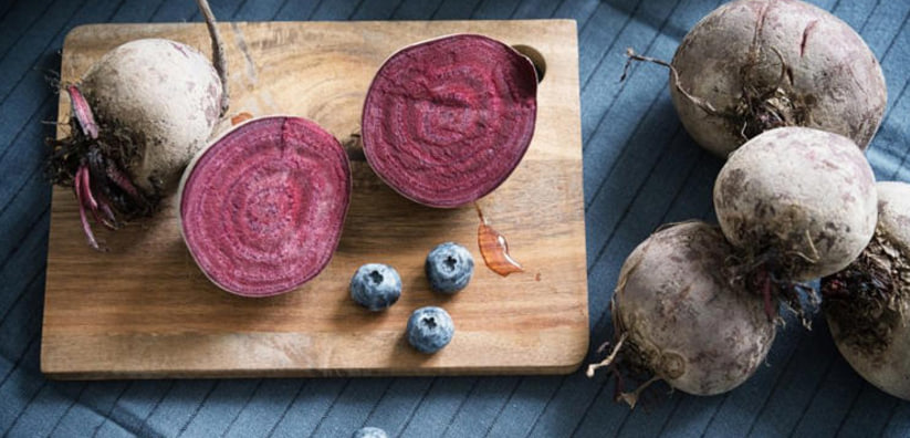 مقالة علميه ل(سارة رحيم حمزة) بعنوان "" الشمندر ""