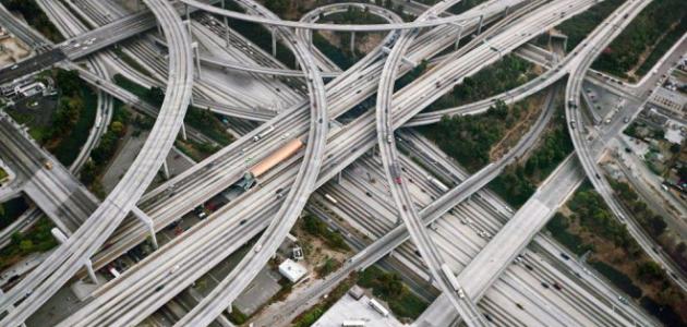 أهمية الطرق في التنمية الاقتصادية والاجتماعية"