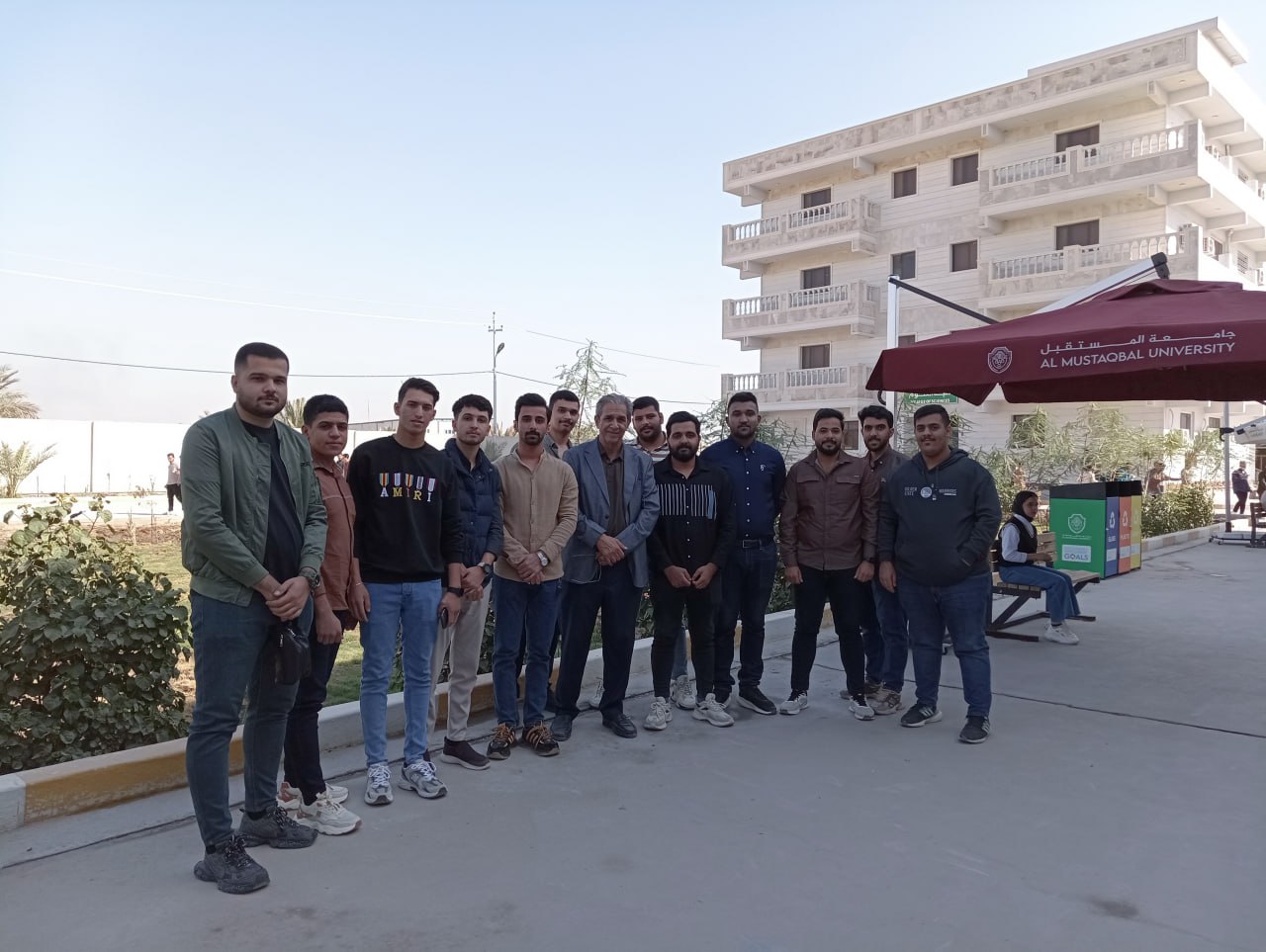 الفضاءات الخارجية لأبنية جامعة المستقبل