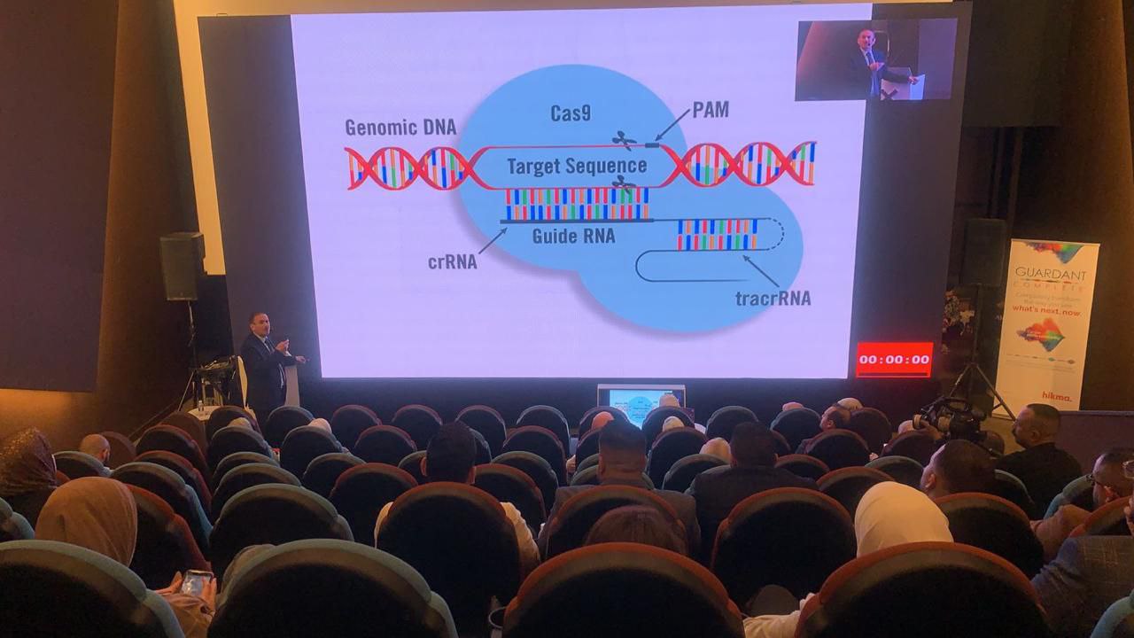 تدريسي في كلية التقنيات الصحية والطبية يشارك المؤتمر الدولي الثاني بعنوان اخر التطورات للوقايه وعلاج مرض السرطان الذي اقيم في مدينة دجله/ بغداد