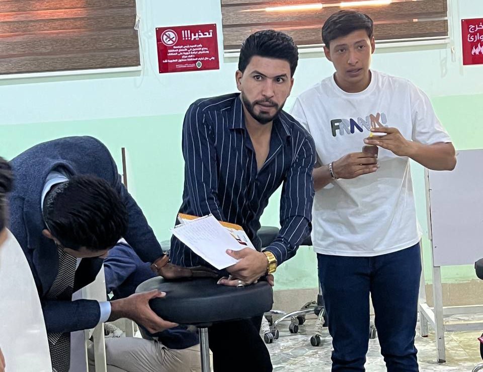 "صيانة ستولات مختبرات الأجهزة الطبية"