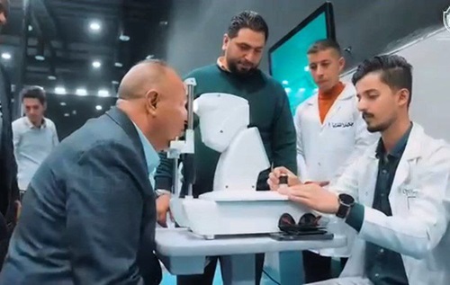 الفحص الميداني للعيون المجاني: إنجاز نفخر به في قسم تقنيات البصريات