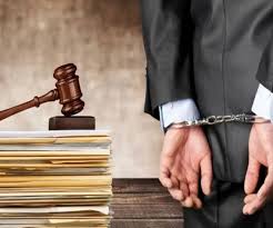 الحكم القضائي في قضايا الابتزاز الإلكتروني