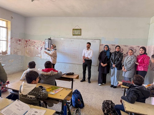 حملة ميدانية لفحص البصر لطلاب مدرسة الجواهري الابتدائية برعاية قسم تقنيات البصريات