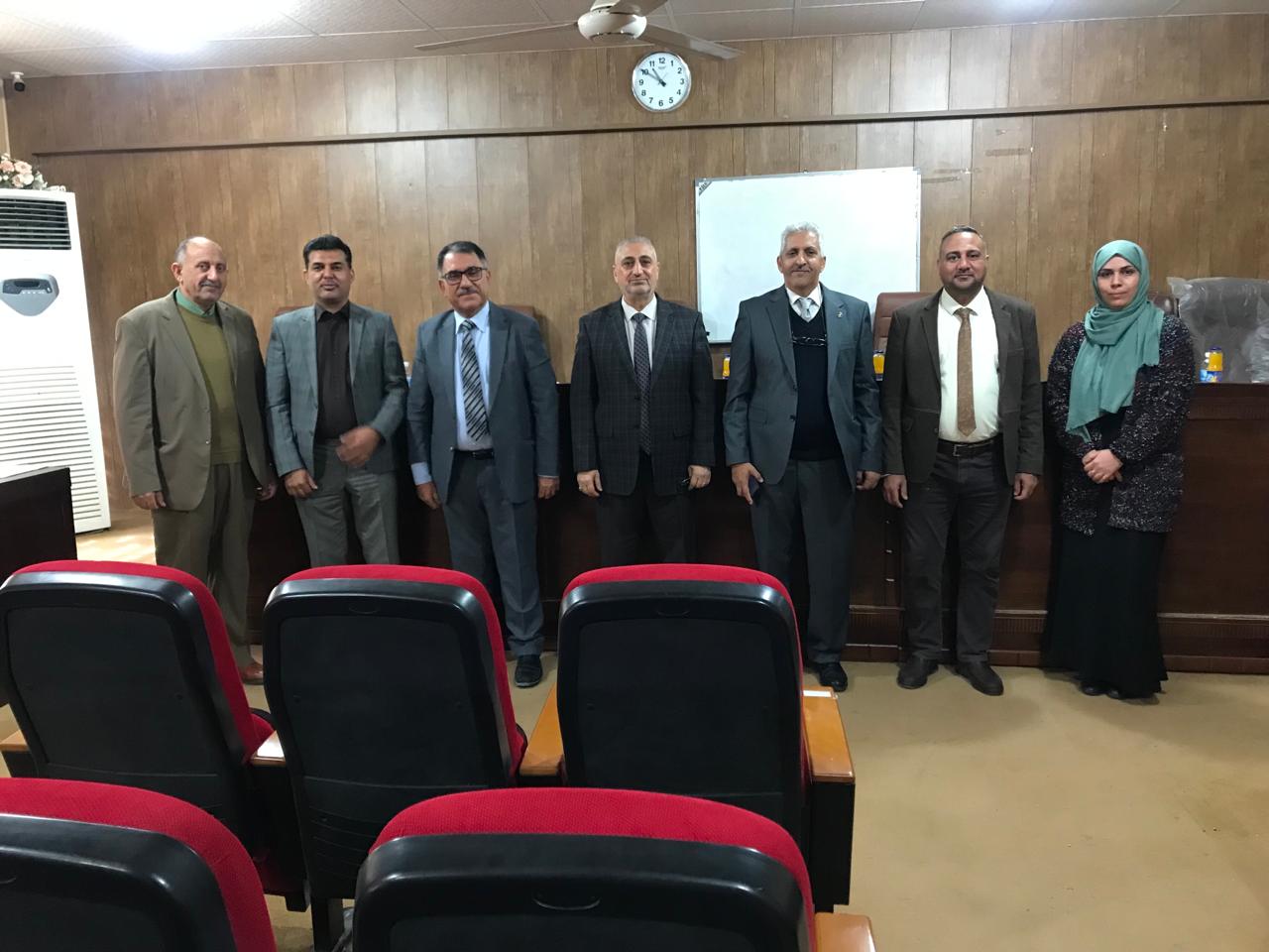 تدريسي من قسم تقنيات المختبرات الطبيه في كلية التقنيات الصحيه والطبيه بجامعة المستقبل يشارك في لجنة الامتحان الشامل واقرار خطة بحث الدكتوراه