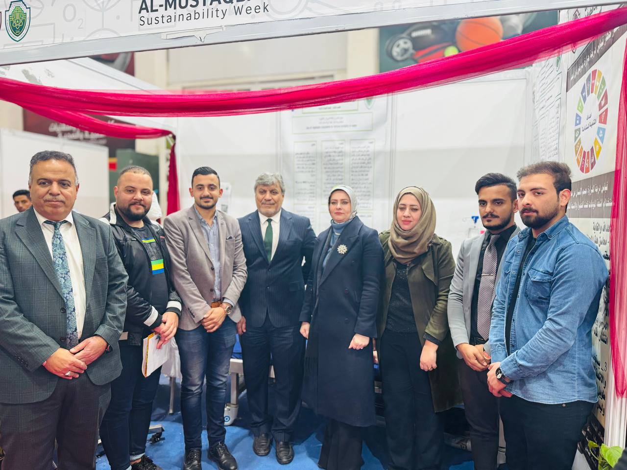 ابتكار طلبة قسم تقنيات المختبرات الطبية بوسائل تعليمية لكيفية زرق الكانونة والتحكم بالتقطير الوريدي