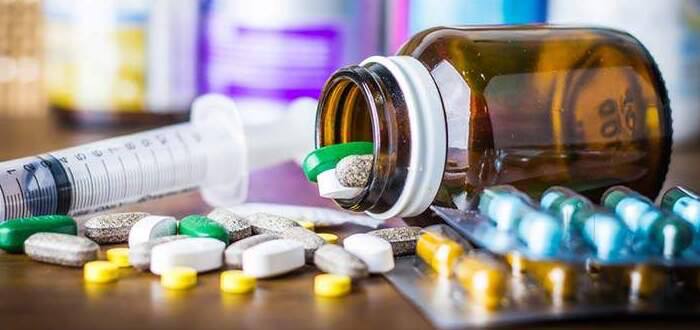 مقالة علمية بعنوان تاثير العلاجات على جسم الانسان للاستاذ محمد جمال اسود 