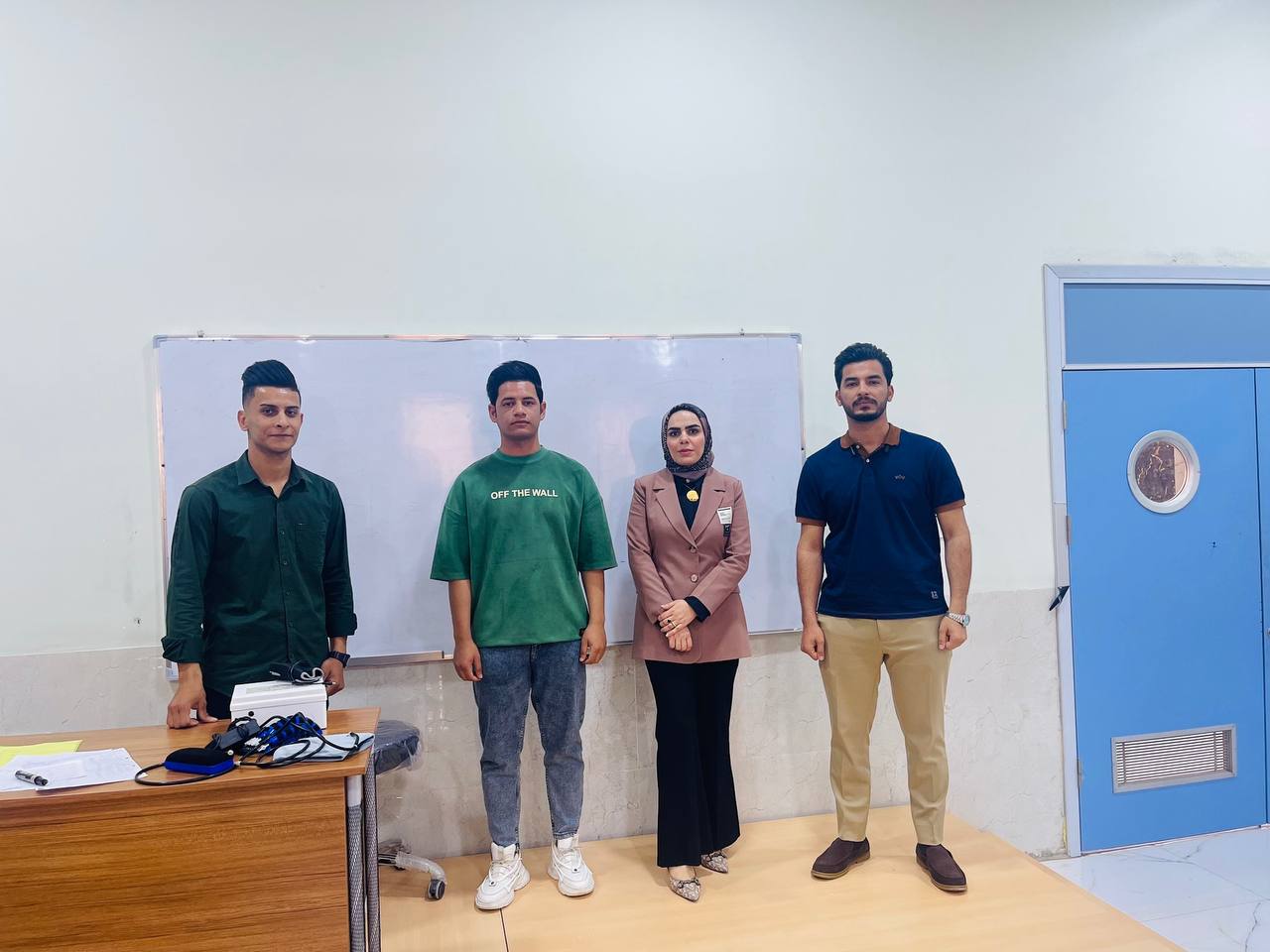 سمنار لتوضيح طريقة استخدام و تركيب جهاز تحفيز الاعصاب الذي يستخدم لذوي الاعاقة والشلل النصفي