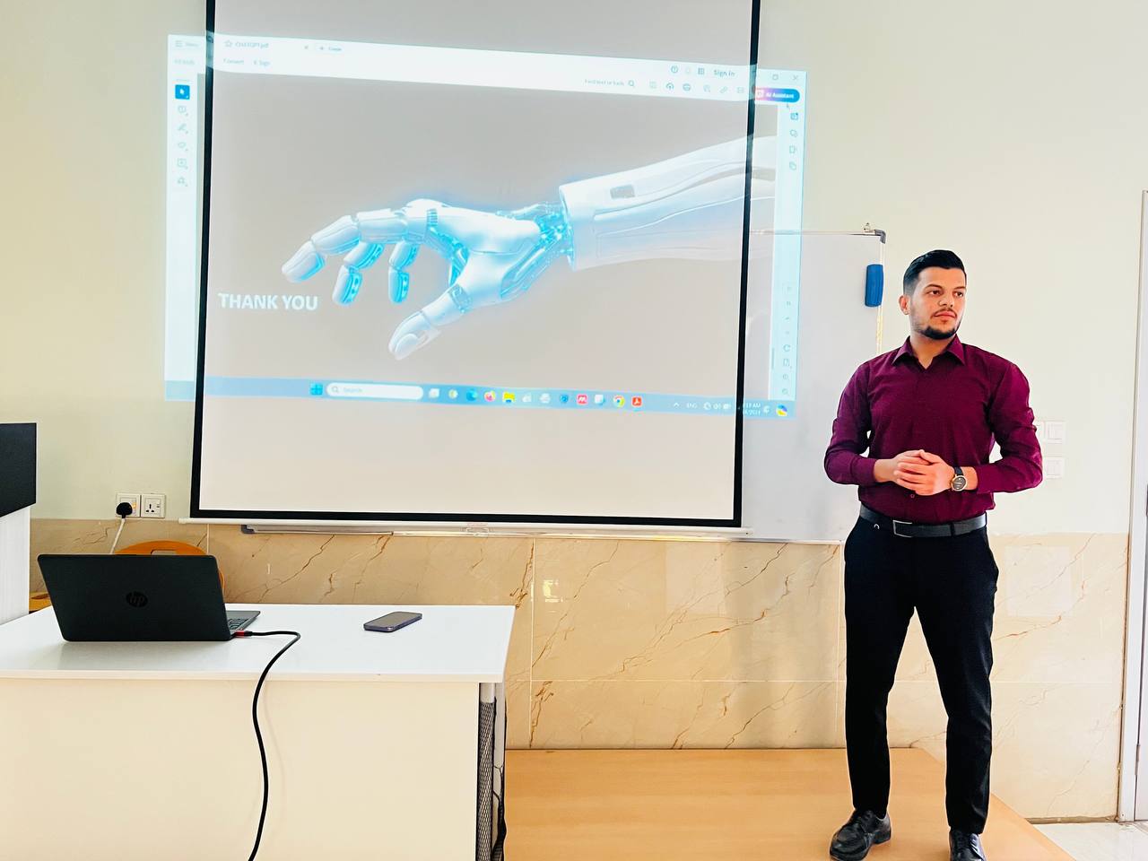 ورشة  عن برنامج " ChatGPT"