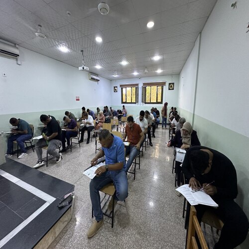  الامتحانات النهائيه.