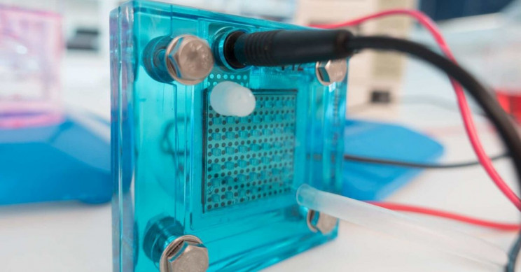 مقالة علمية للمعيدة سراب مسلم حسن بعنوان "الكيمياء الكهربائية الحديثة "