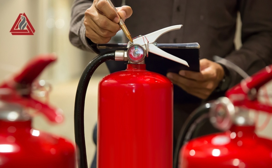 وسائل إطفاء الحرائق في المصانع الكیمیائیة