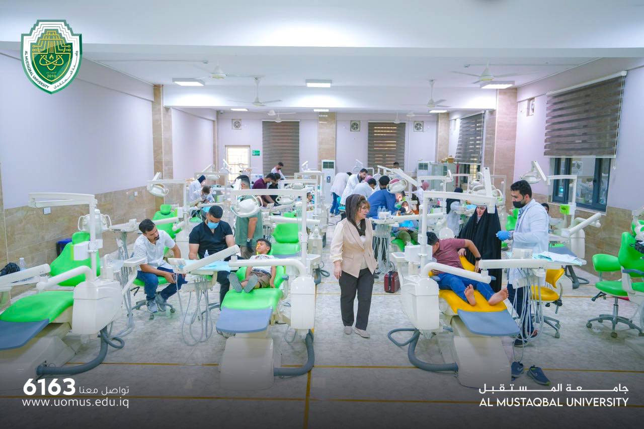 جانب من التدريب الصيفي لطلبة كلية طب الأسنان المنتقلين إلى المرحلة الخامسة داخل عيادات الكلية
