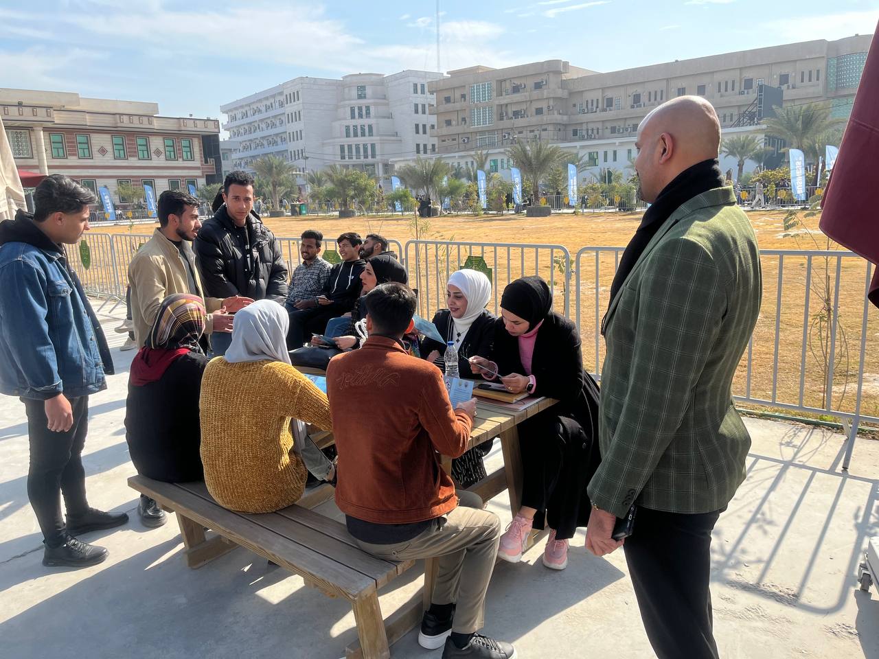 حملة توعوية حول اهمية الذكاء الاصطناعي  في الحياة العملية