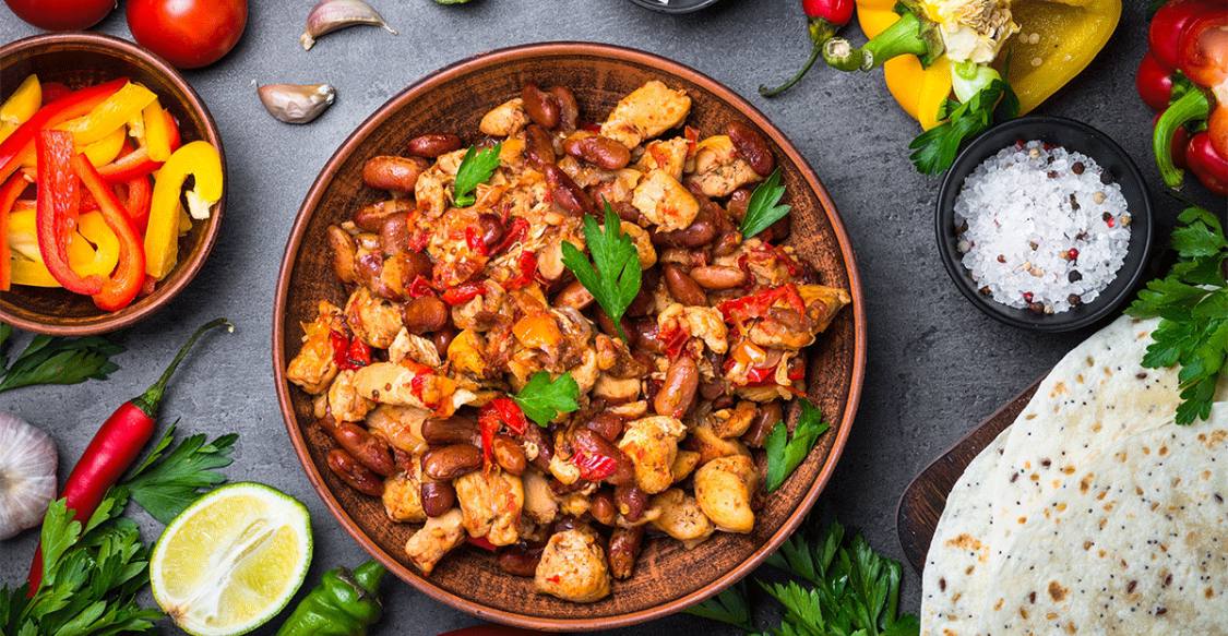 مقالة علمية للمعيد (احمد عبد السلام)بعنوان "تناول الاطعمة الحارة".