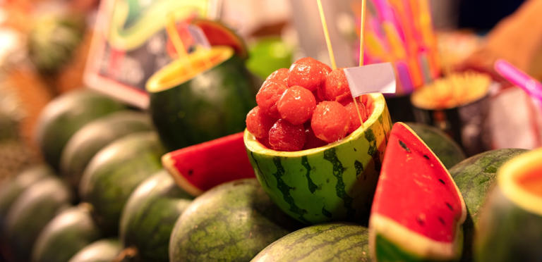 مقاله علمية للانسة ( هبه صلاح هادي ) بعنوان ""أضرار البطيخ""