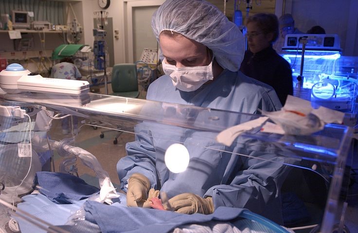 Respiratory Distress Syndrome (RDS) in NICU