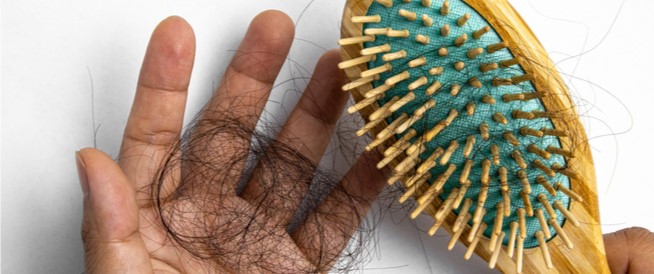 العلاقة بين نقص مخزون الحديد في جسم الانسان وتساقط الشعر