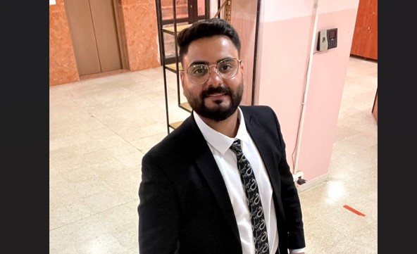 الإعلام في عصر التحول الرقمي: كيف يُعيد الاقتصاد الإعلامي تشكيل نفسه