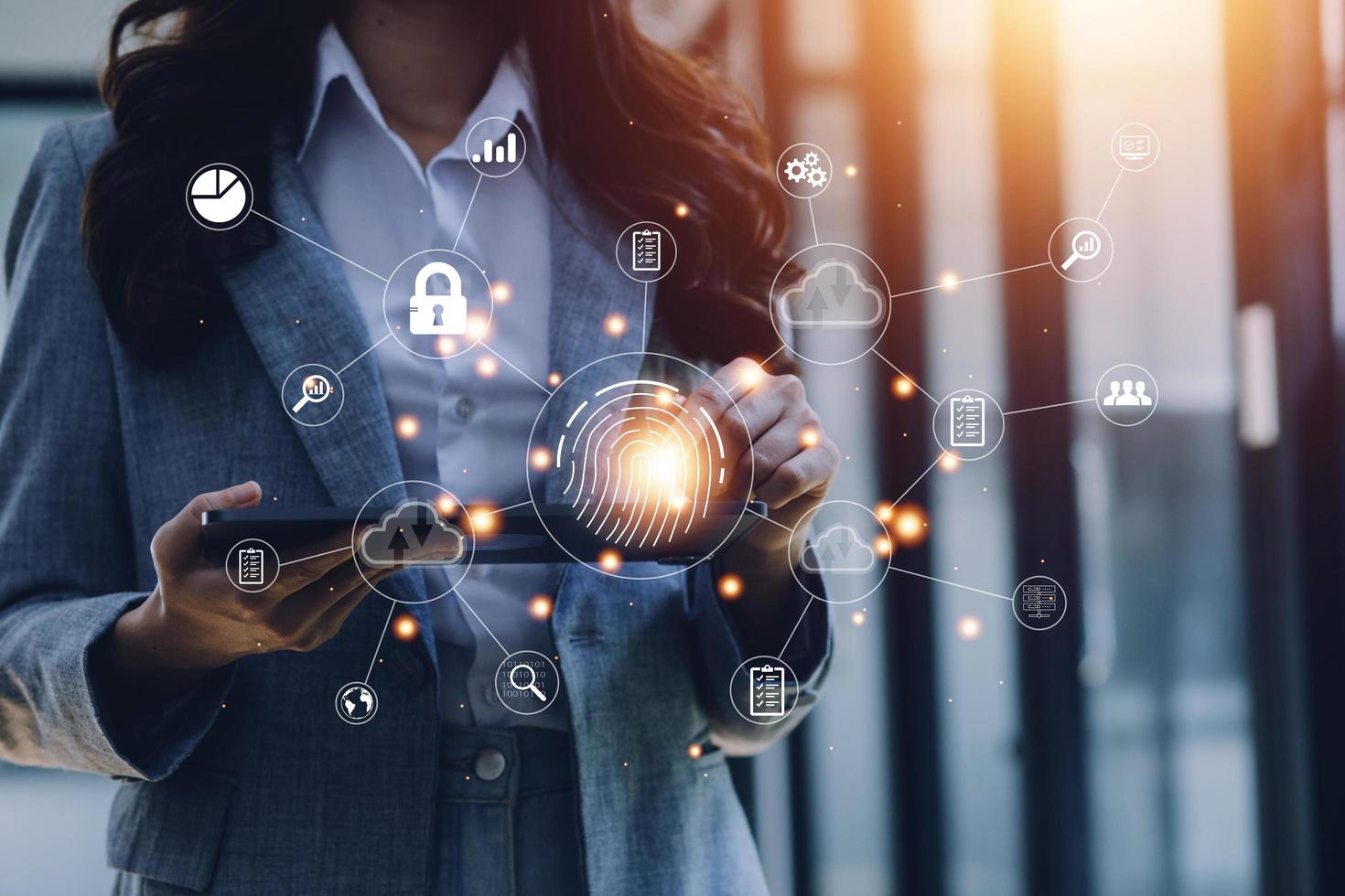 الأنظمة الذكية وحريات المرأة في العصر الرقمي(م.مبرمج هدى خضير هاني ) 