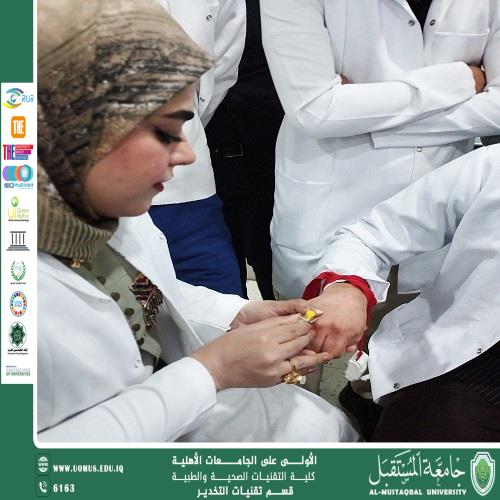 ورشه تدريبيه للمرحله الثانيه تقنيات التخدير عن كيفيه تركيب الكانيولا 