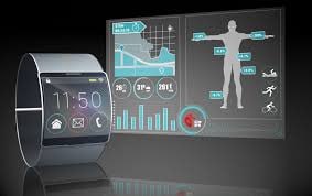 هل تُشكل الأجهزة الذكية القابلة للارتداء بديلاً عن الفحوصات التقليدية؟