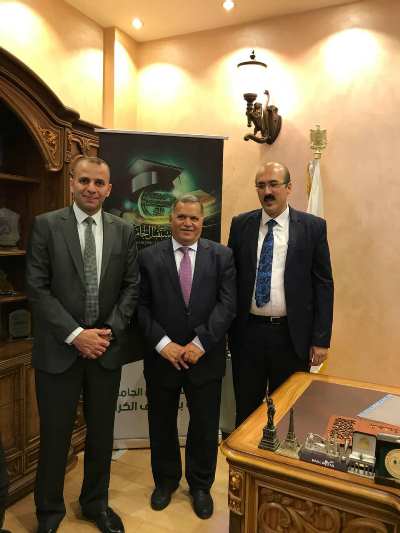 تدريسيان من كلية القانون بجامعة بغداد يشاركان في المؤتمر القانوني الثاني المنعقد في كلية المستقبل الجامعة