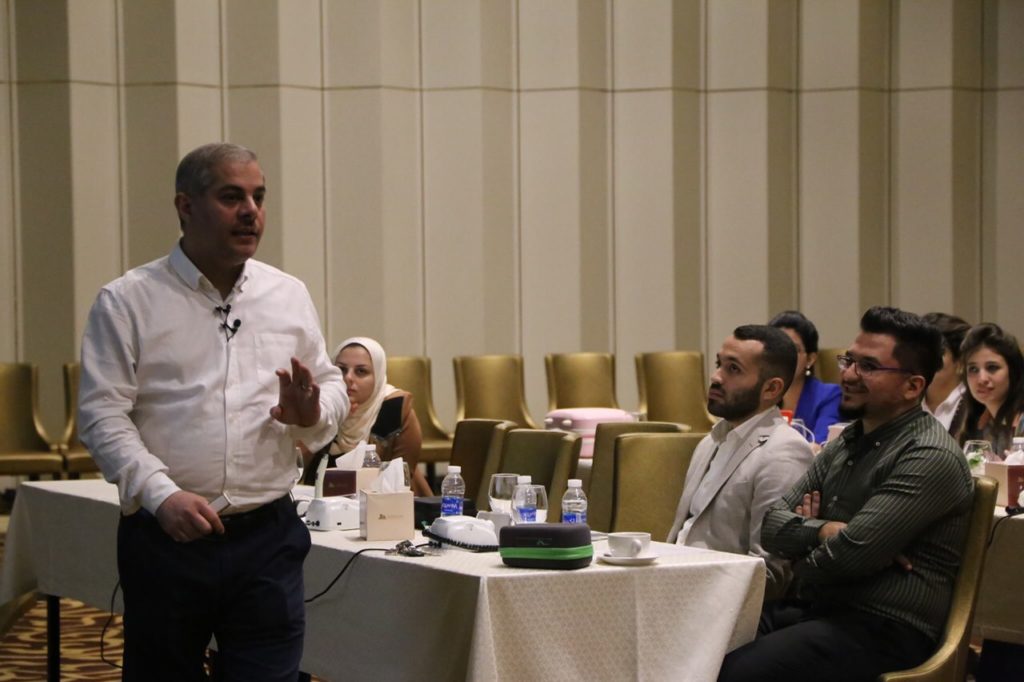 محاضرون عراقيون وعرب وأجانب يشاركون في الدبلوم المكثف الاول في العراق والشرق الاوسط في مجال احتراف طب الاسنان التجميلي