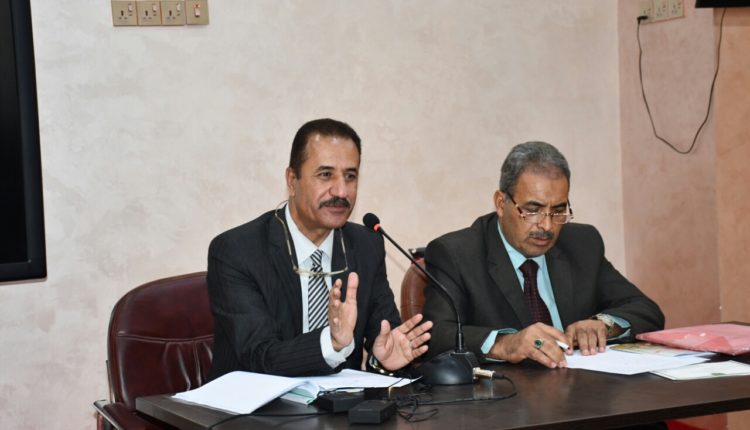 كلية المستقبل الجامعة تقيم ندوة علمية حول غسيل الدماغ الإلكتروني