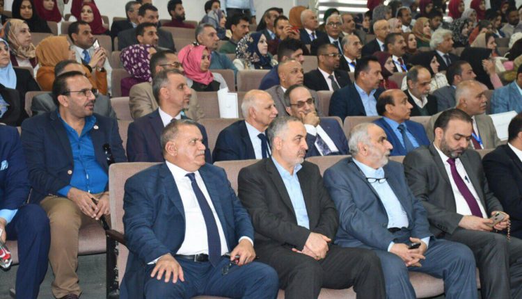 مشاركة عميد كلية المستقبل الجامعية في المؤتمر الدولي الأول للابداع