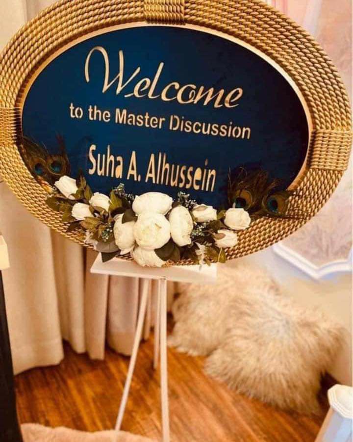 تهنئ عمادة كلية المستقبل  الجامعة  الست سهى عبد الحسين عبد الزهرة بمناسبة حصولها على شهادة الماجستير في علوم الحاسبات