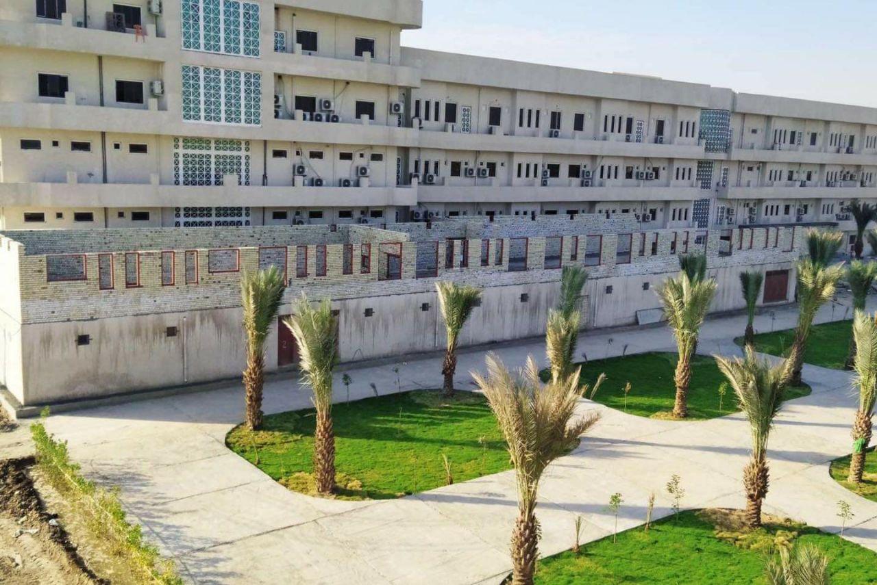 ضمن التوجيهات المستمره للسيد عميد كلية المستقبل الجامعه ..الوحدة الهندسية في الكلية  تباشر ببناء نادي طلابي جديد في سنتر الكلية