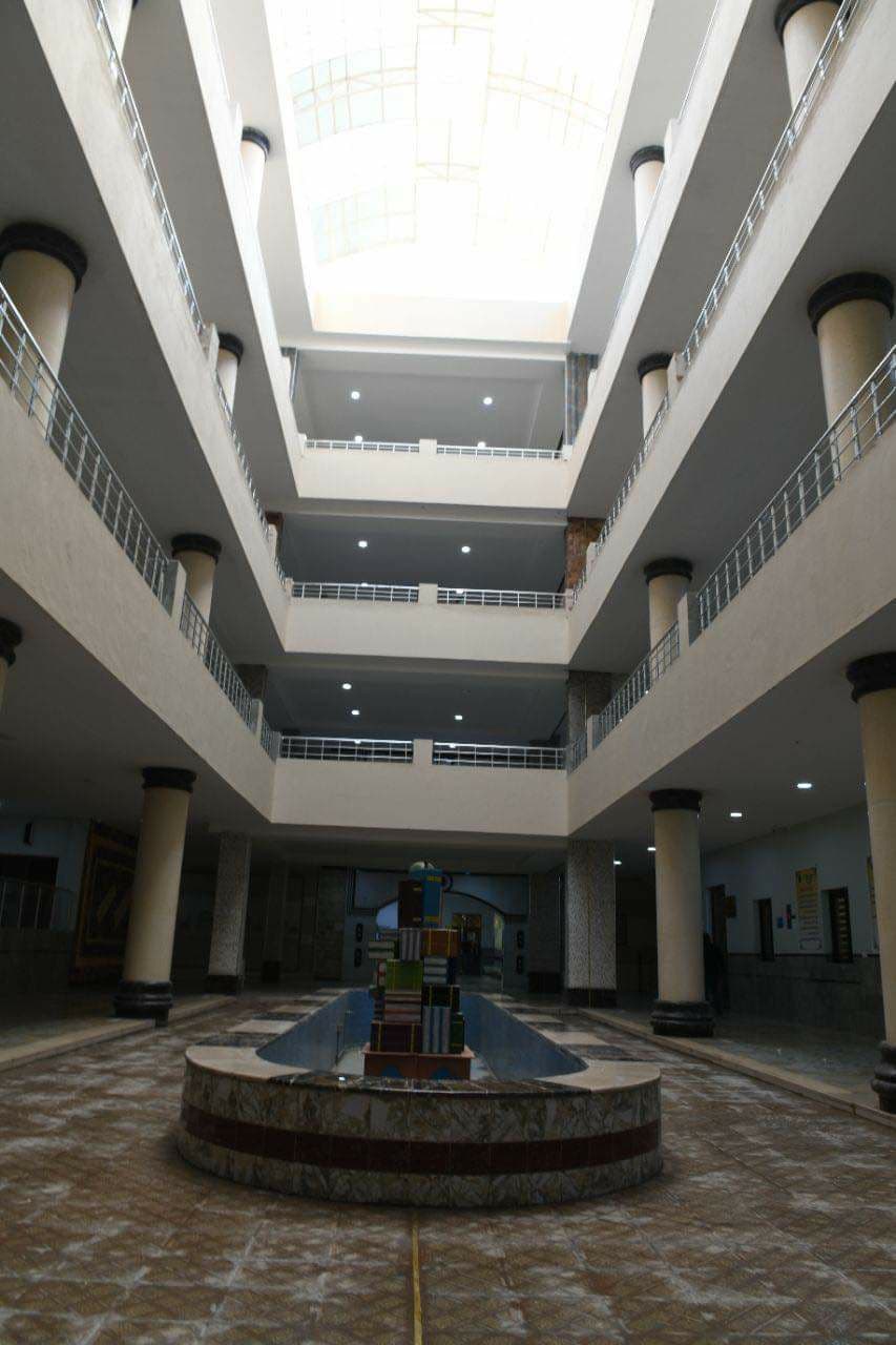 تطبيق التعليم المدمج في كلية المستقبل الجامعة يوم الاربعاء الموافق 16/12/2020