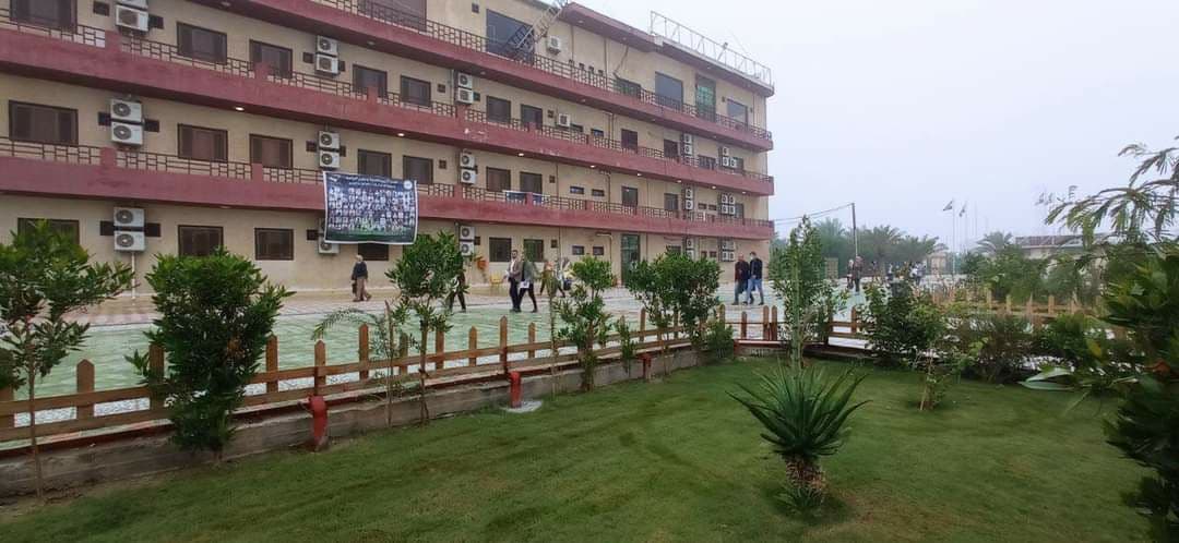 تطبيق التعليم المدمج في كلية المستقبل الجامعة يوم السبت الموافق 19/12/2020