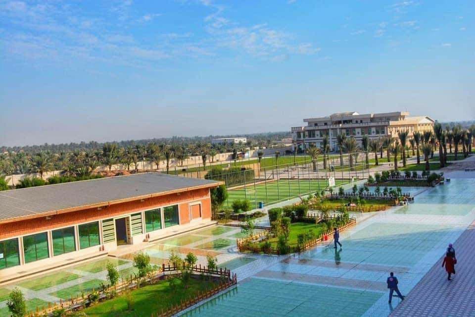 نظرة عامة حول قسم اللغة الانكليزية في كلية المستقبل الجامعة