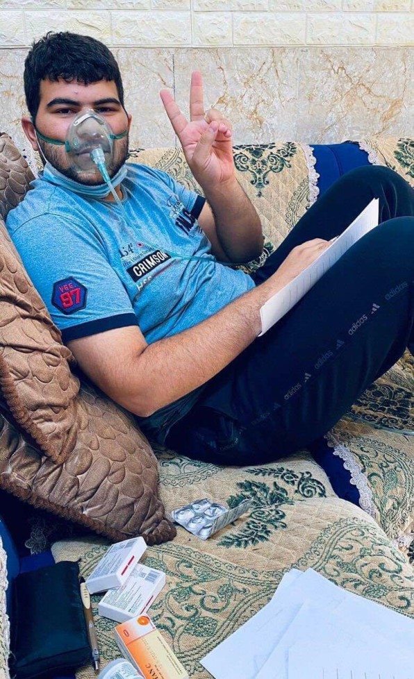 كورونا تزيد تحديات طلبة كلية المستقبل