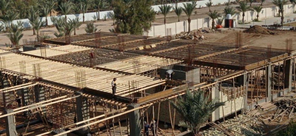 تنفيذا لتوجيهات السيد عميد كلية المستقبل الجامعة تستمر اعمال التوسعة في الابنية والبنى التحتية والحدائق وزراعة المساحات الفارغة