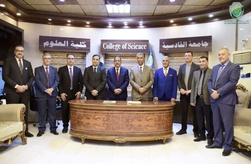 توقيع مذكرة توأمة وتعاون بين جامعة المستقبل وجامعة القادسية   