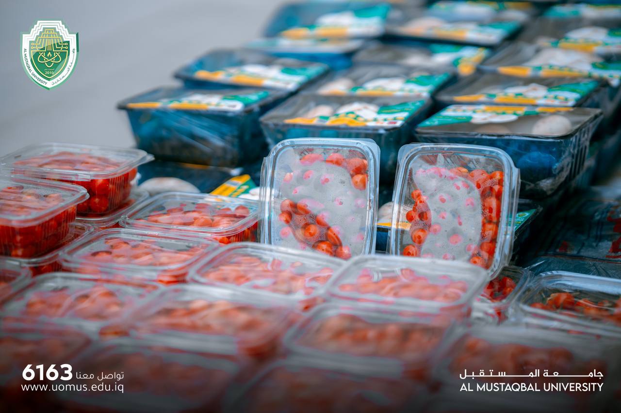 عرض منتجات مزرعة المستقبل المستدامة داخل اروقة الجامعة 