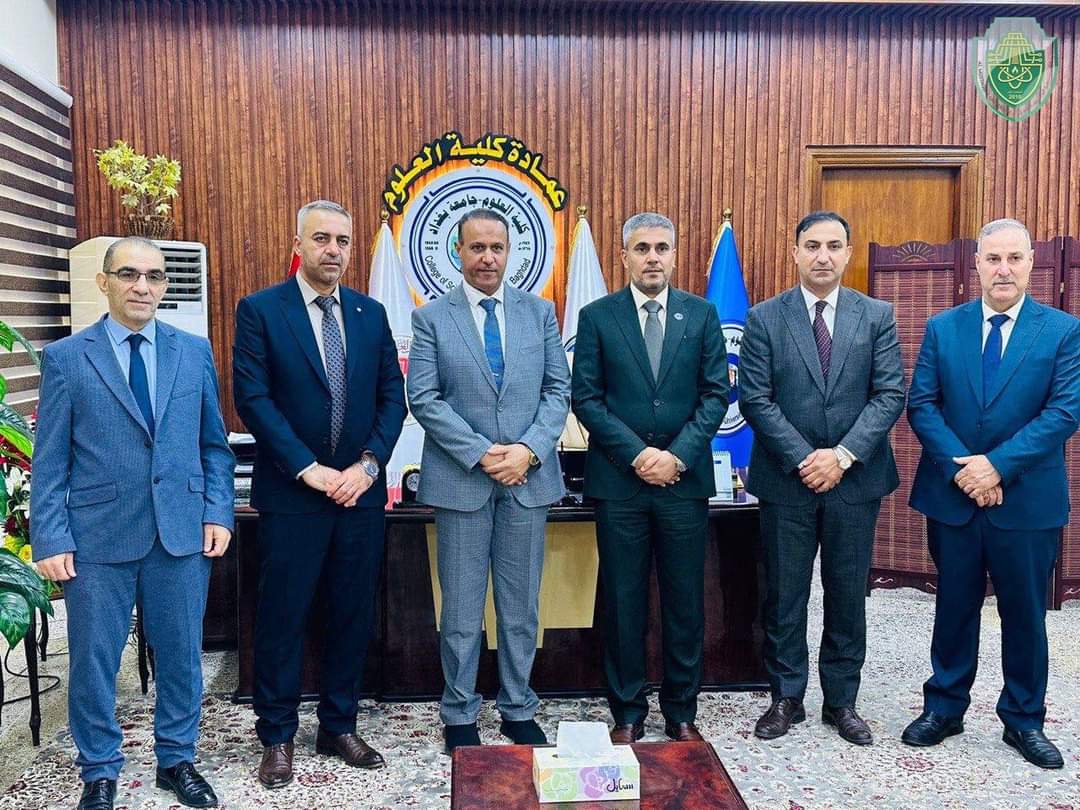 توقيع مذكرة توأمة وتعاون بين جامعة المستقبل وجامعة بغداد  