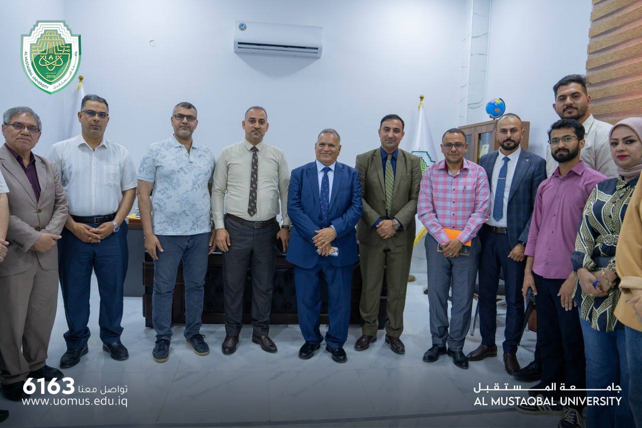 السيد رئيس جامعة المستقبل يلتقي بالكادر التدريسي لكلية العلوم 