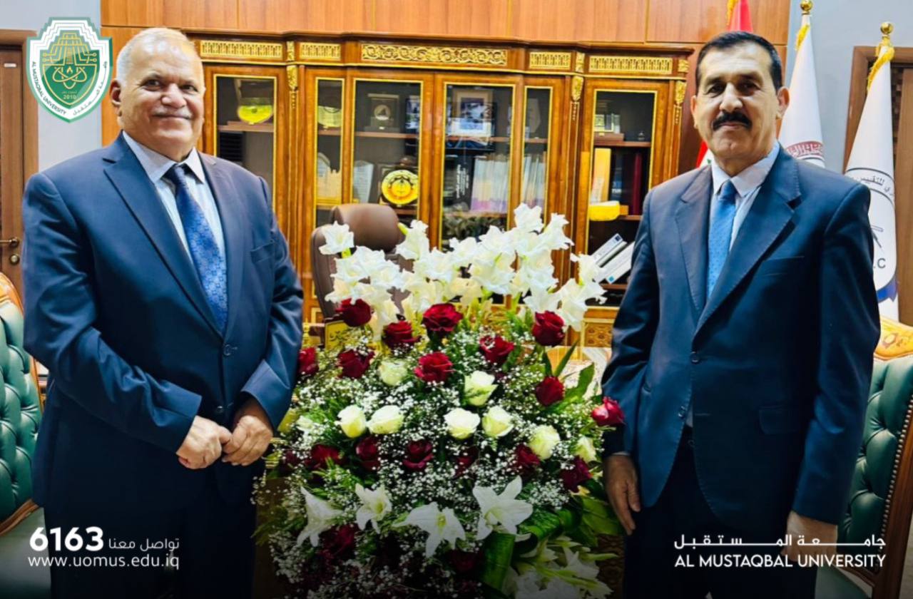 السيد رئيس جامعة المستقبل يهنئ رئيس الجهاز المركزي للتقييس والسيطرة النوعية بمناسبة تسنمه مهام عمله.