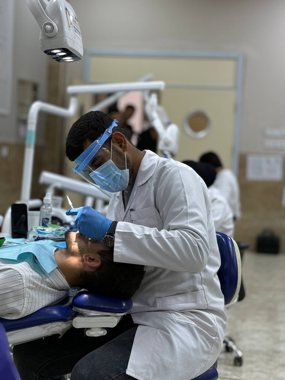 عيادة امراض اللثة