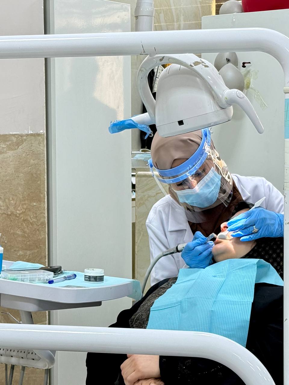 عيادة امراض اللثة