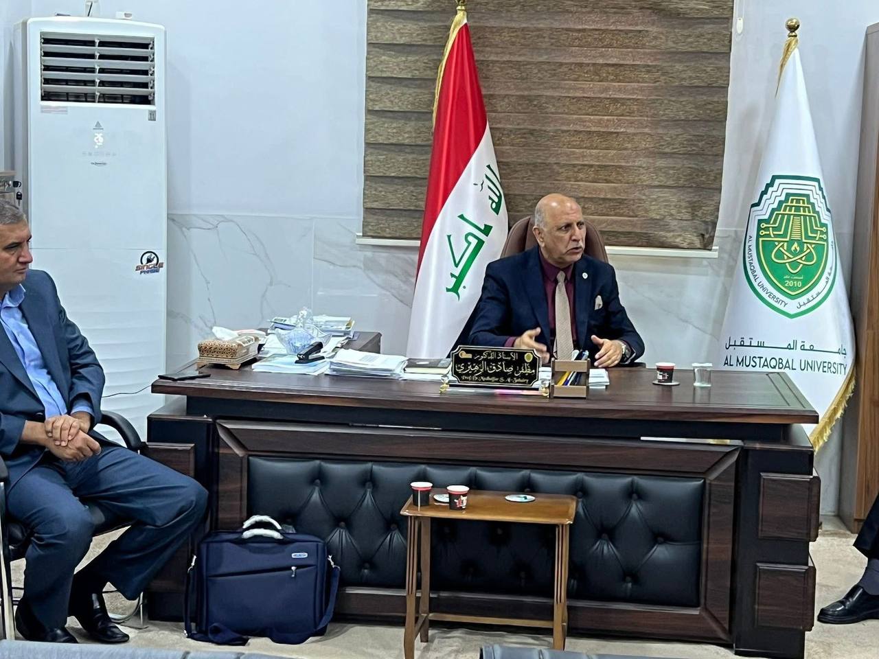 قسم ضمان الجودة والأداء الأكاديمي يشارك في الاجتماع التشاوري بجامعة المستقبل استعداداً للفعاليات العلمية للعام 2025