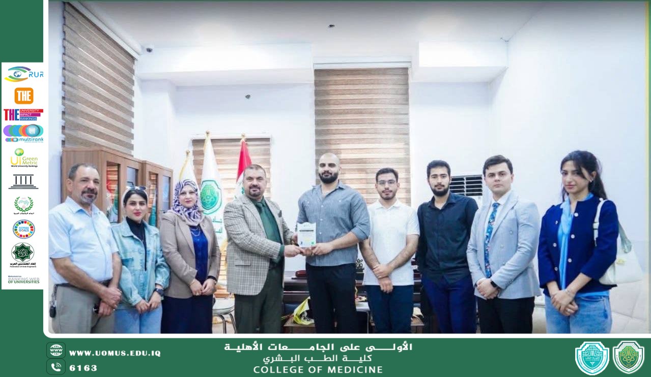 تكريم المشاريع الثلاثة الأولى المتميزة لطلبة كلية الطب العام المشاركين في معسكر الاستدامة الذي أقامته جامعة المستقبل