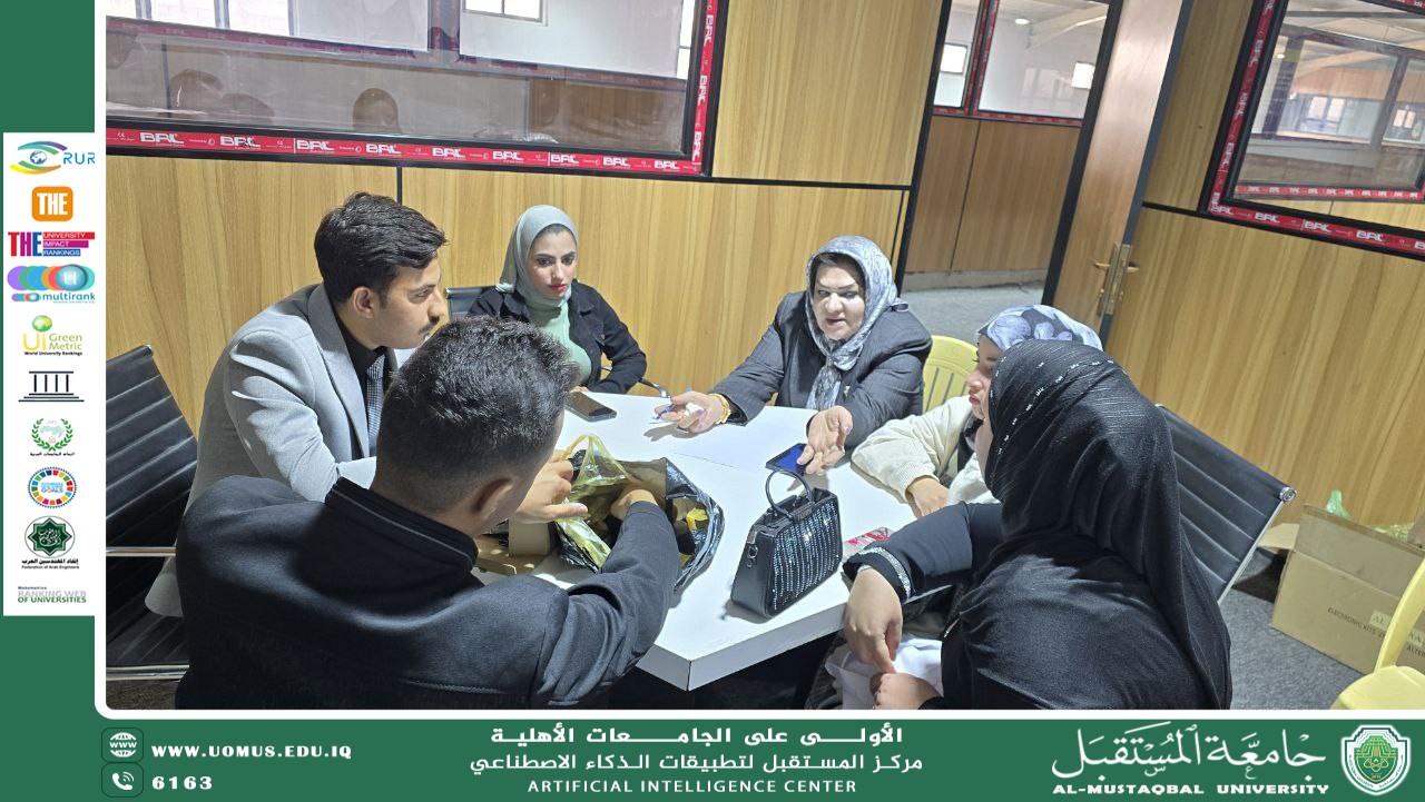 الدكتورة فريال إبراهيم الظفيري تواصل متابعة طلبتها في تنفيذ مشاريع التخرج