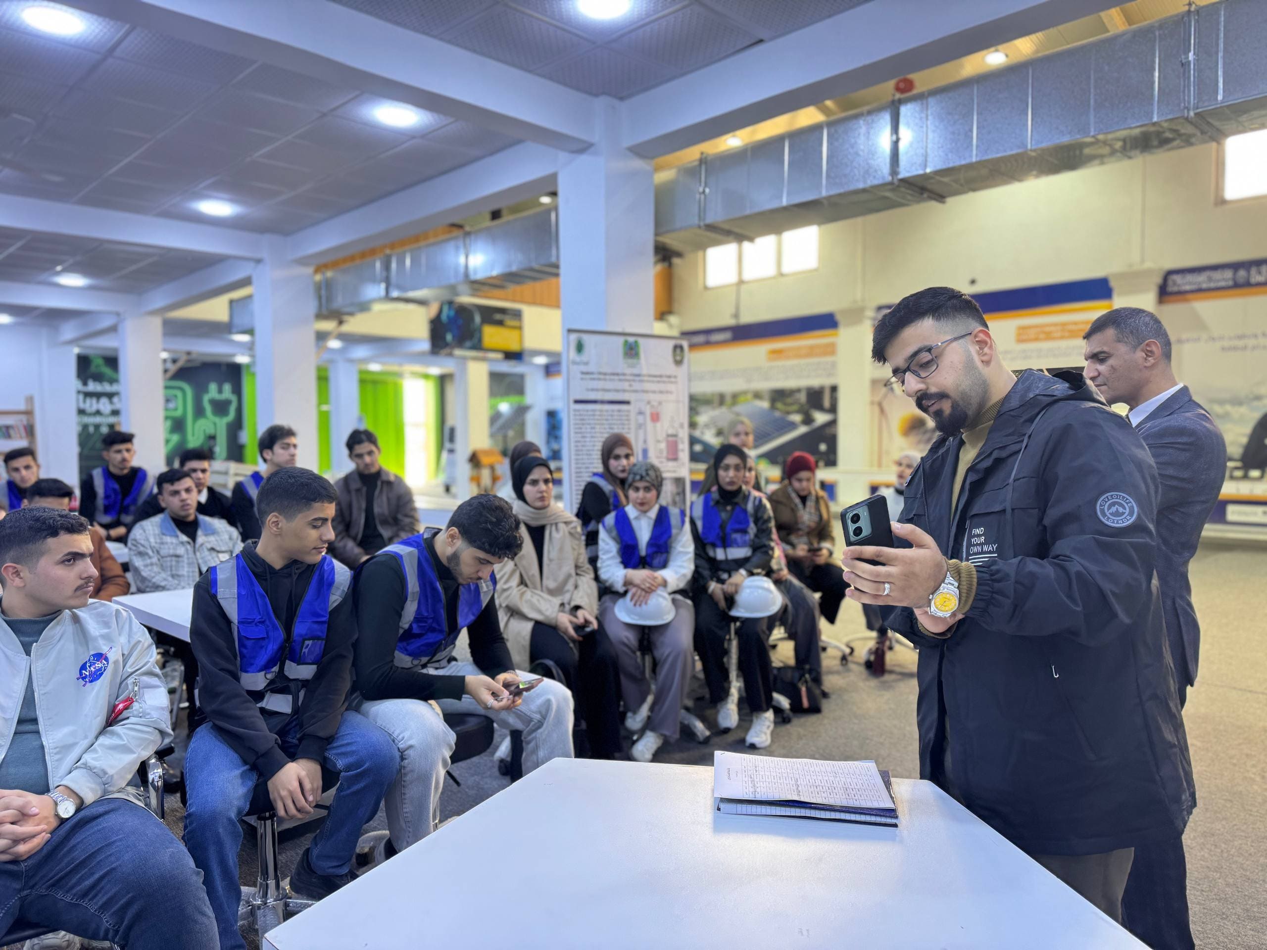 Lecture on Entrepreneurship and Digital Transformation Delivered to Engineering Students at the Energy Research Center